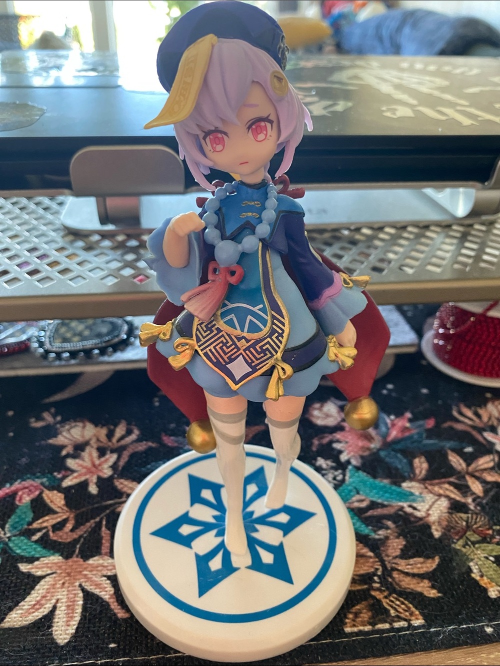 Genshin vinyl figure. QIQI.